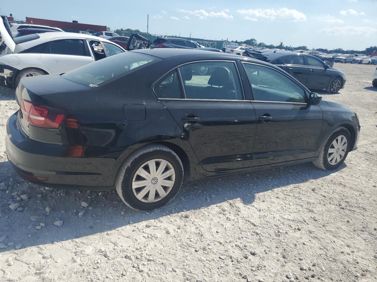 2016 VOLKSWAGEN JETTA S - Image 3