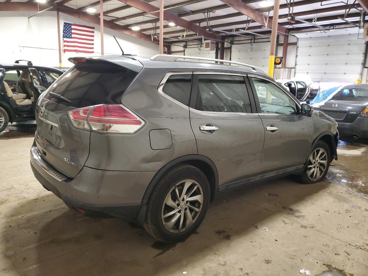 2015 NISSAN ROGUE S - Фото 3