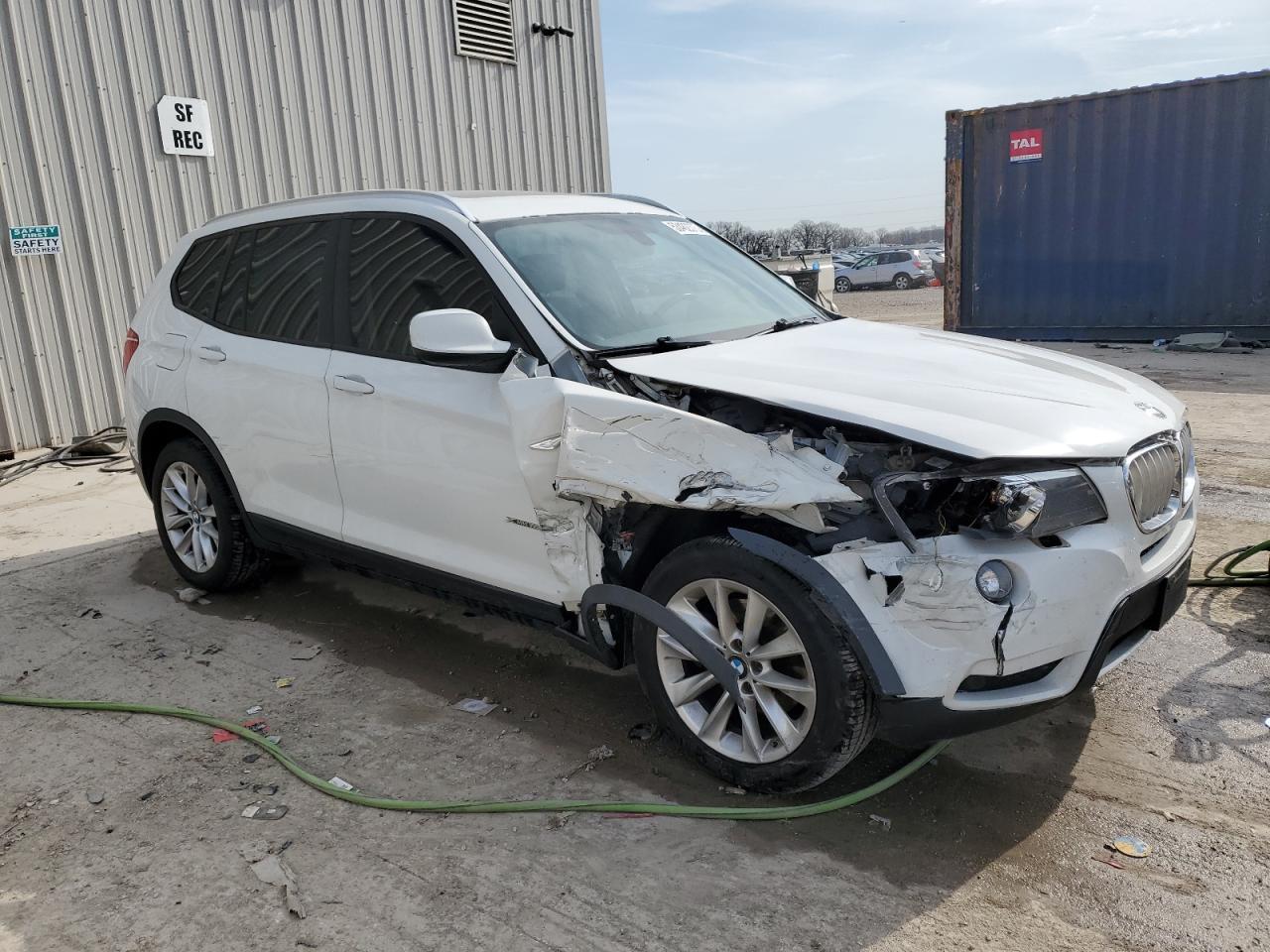 2014 BMW X3 XDRIVE2 - Image 4