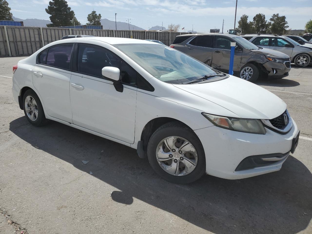 2014 HONDA CIVIC LX - Image 4