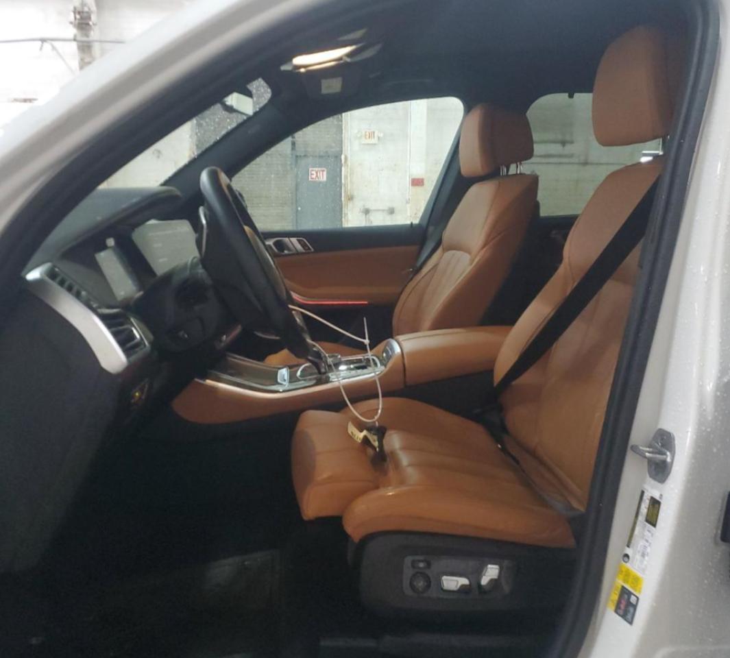 2022 BMW X5 XDRIVE4 - Фото 7