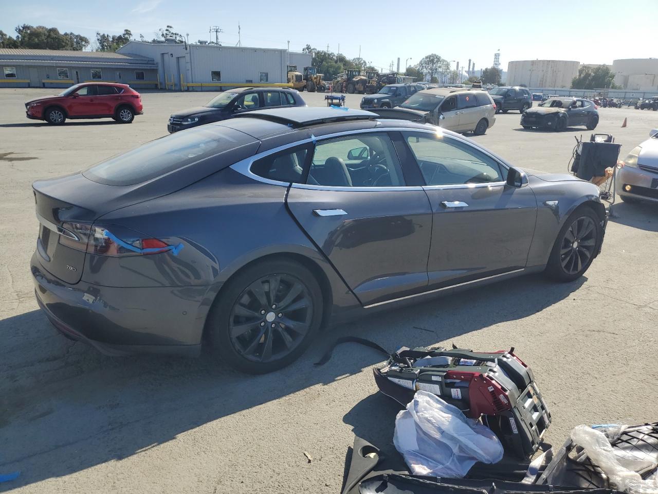 2015 TESLA MODEL S 70 - Фото 3