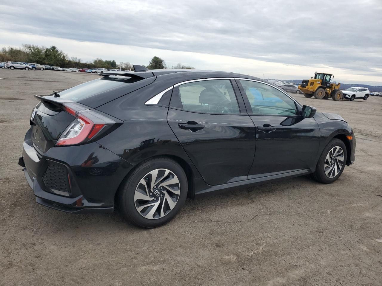 2019 HONDA CIVIC LX - Image 3
