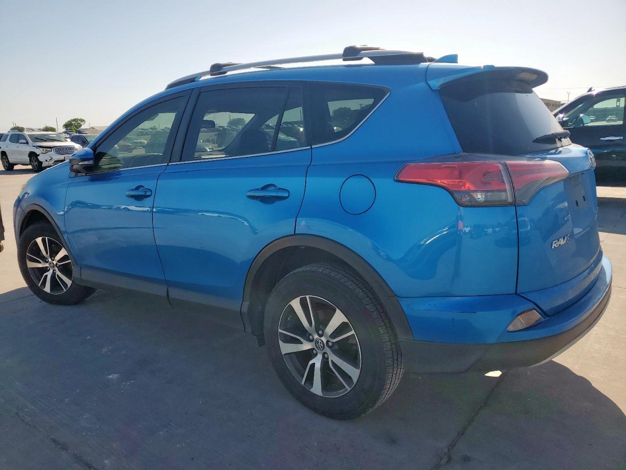 2018 TOYOTA RAV4 ADVEN - Image 2