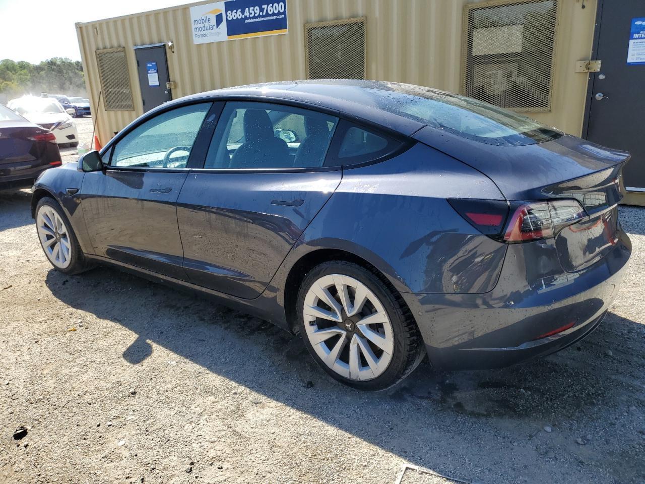 2022 TESLA MODEL 3 - Image 2