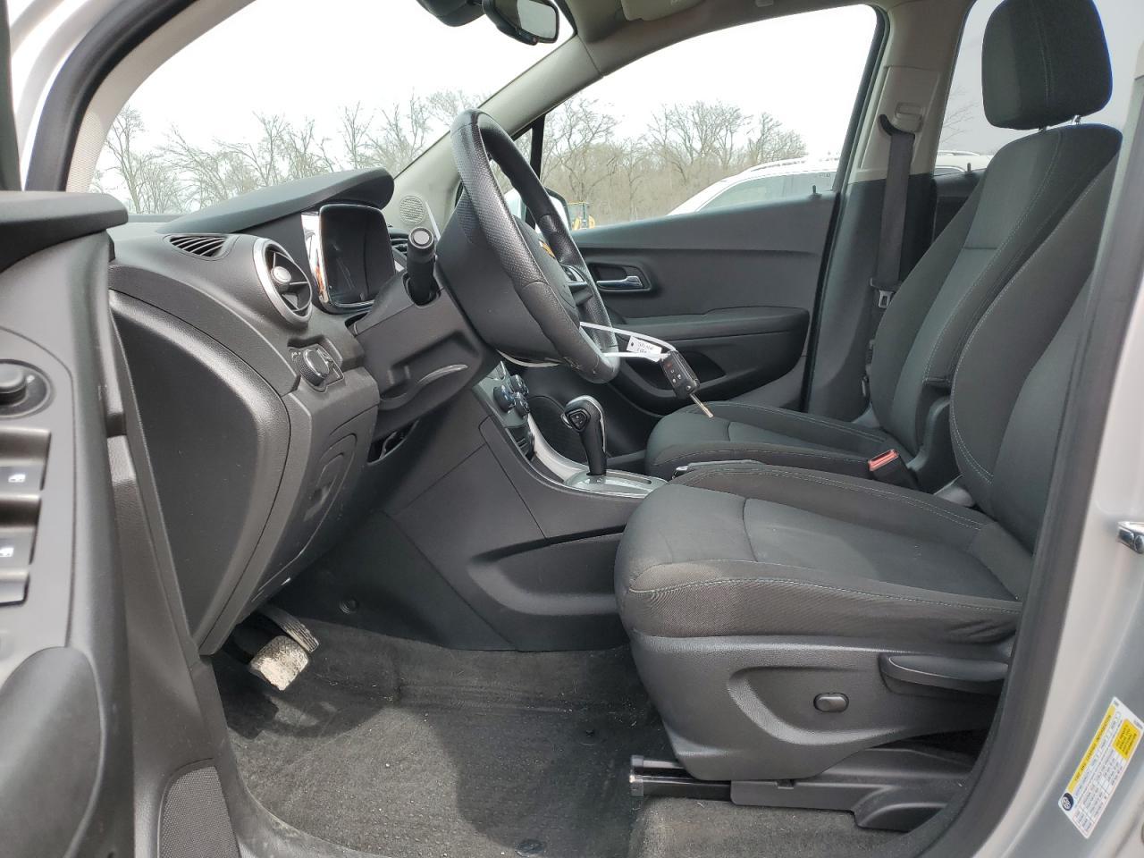 2015 CHEVROLET TRAX 1LT - Image 7