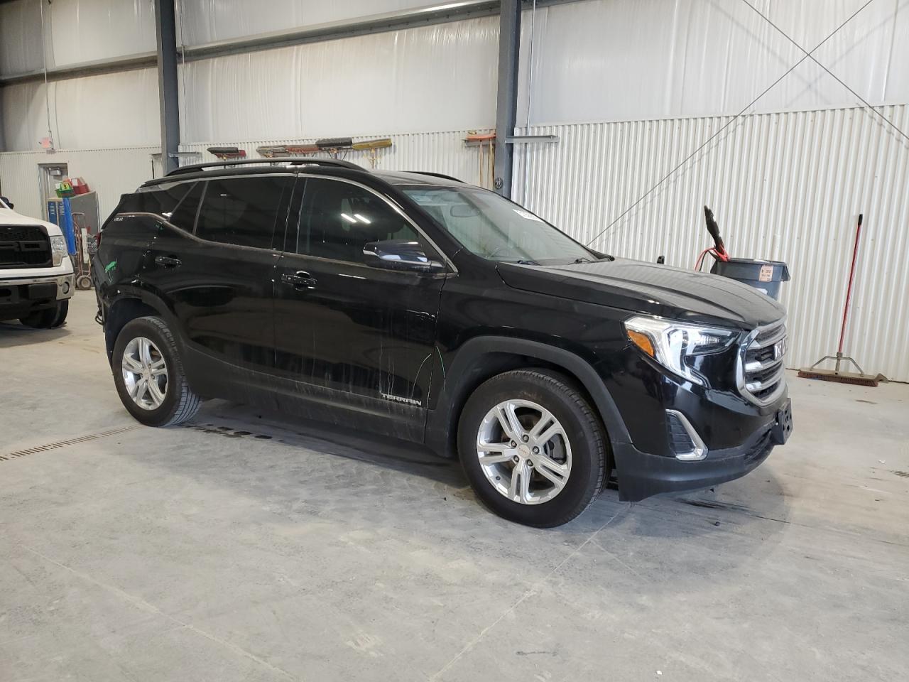 2019 GMC TERRAIN SL - Image 4
