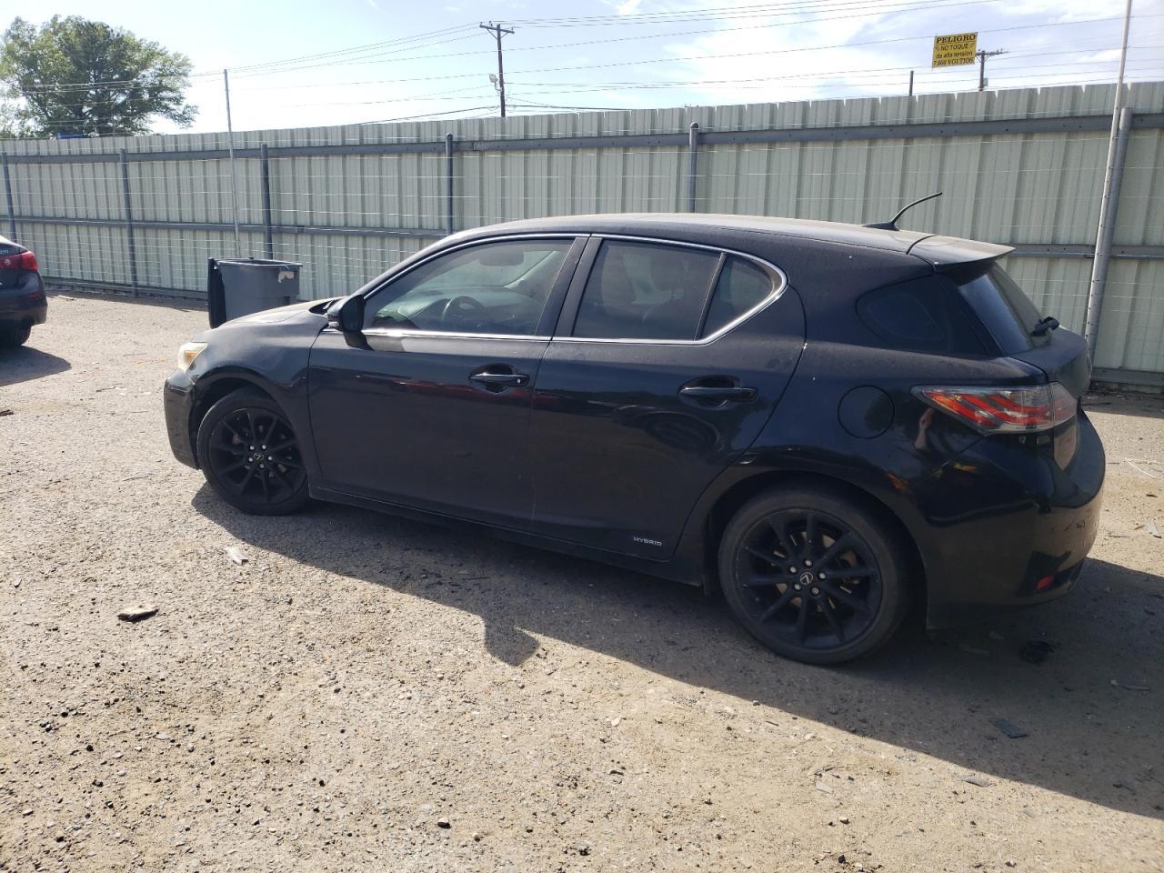 2013 LEXUS CT 200 - Фото 2