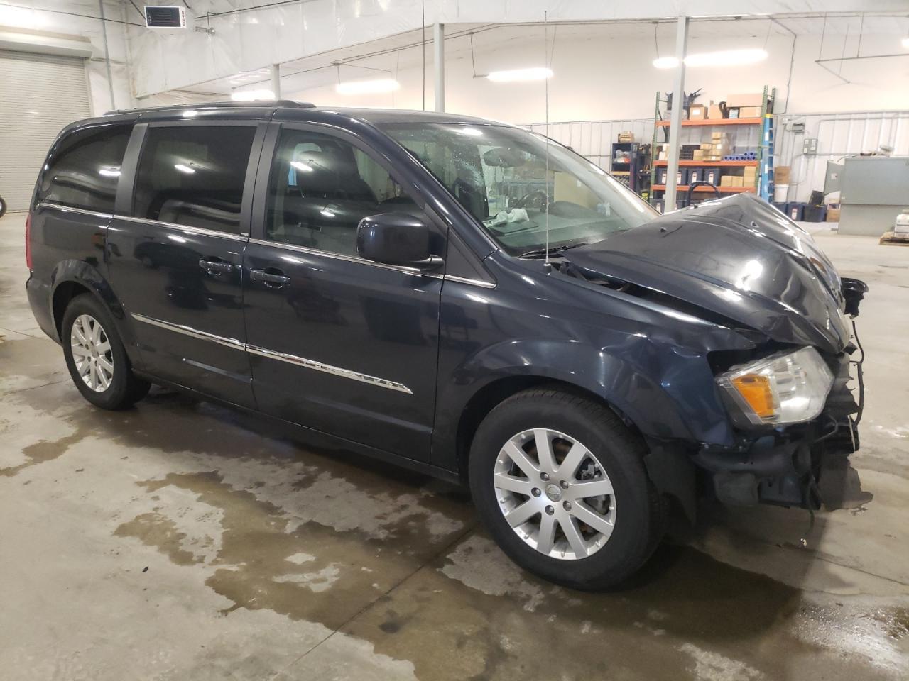 2014 CHRYSLER TOWN & COU - Фото 4