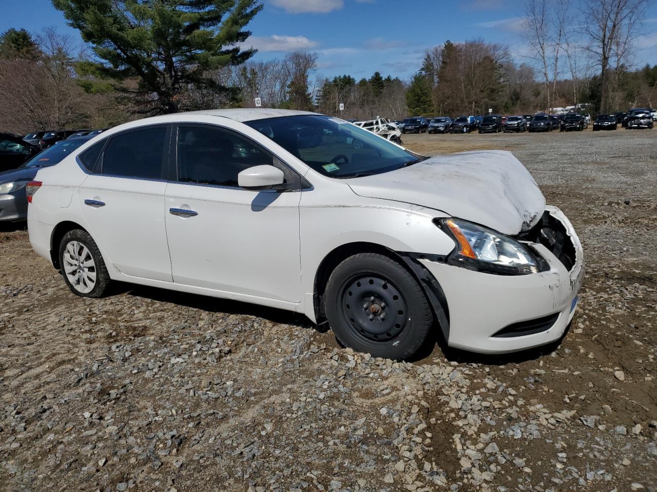 2013 NISSAN SENTRA S - Фото 4