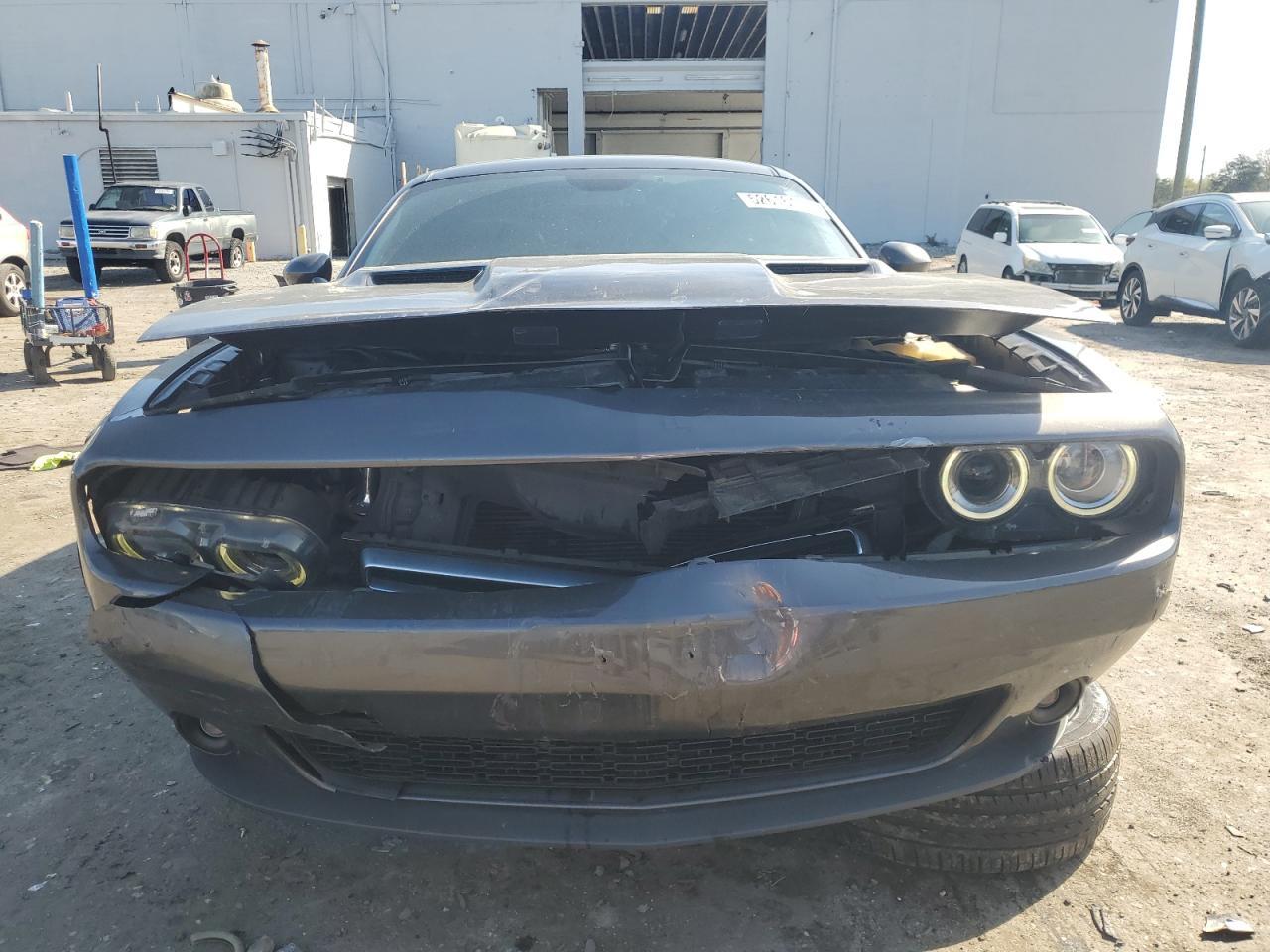 2016 DODGE CHALLENGER - Image 5