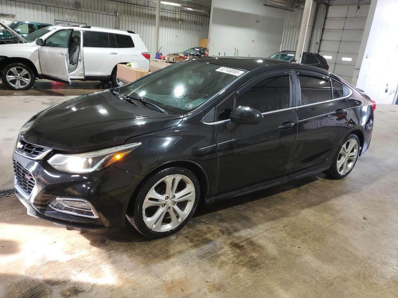 2016 CHEVROLET CRUZE LT