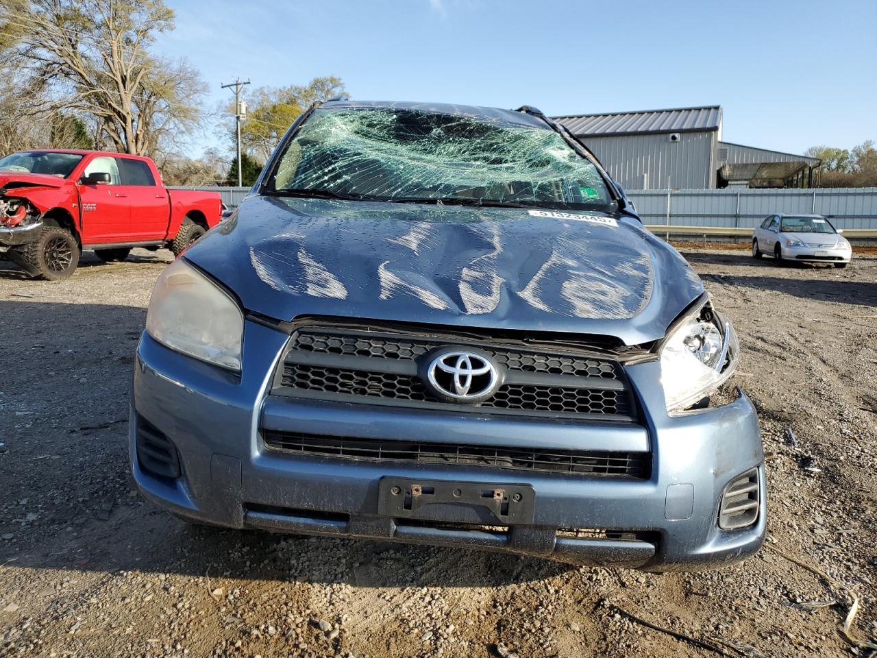2011 TOYOTA RAV4 - Image 5