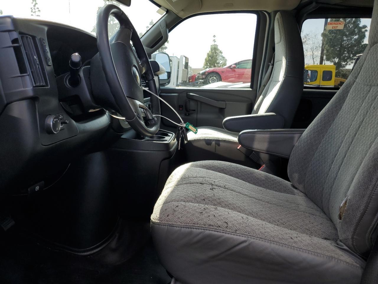 2017 CHEVROLET EXPRESS G3 - Image 7