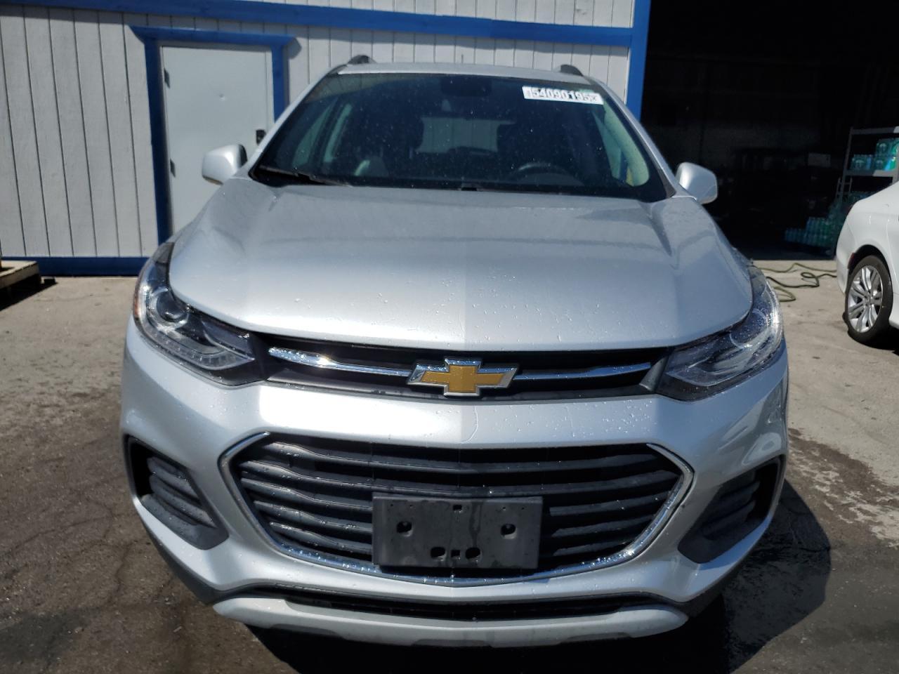 2021 CHEVROLET TRAX 1LT - Image 5