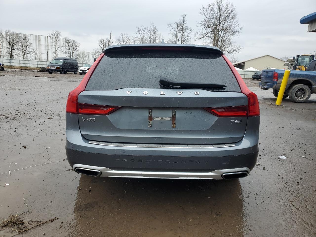 2020 VOLVO V90 CROSS - Фото 6
