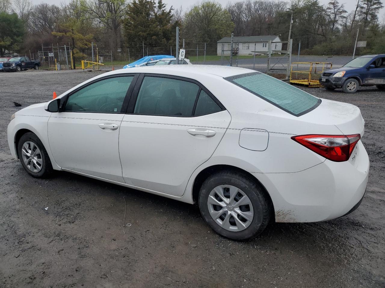 2014 TOYOTA COROLLA L - Image 2
