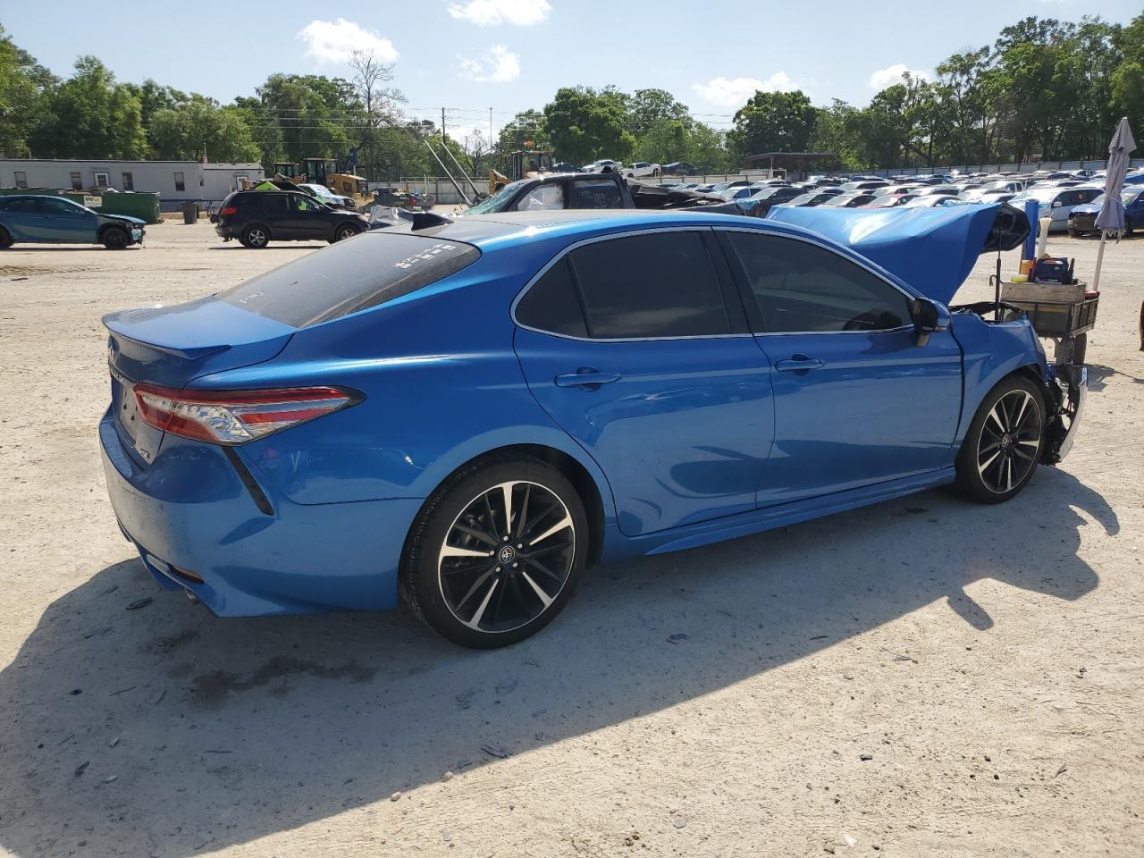 2019 TOYOTA CAMRY XSE - Фото 3