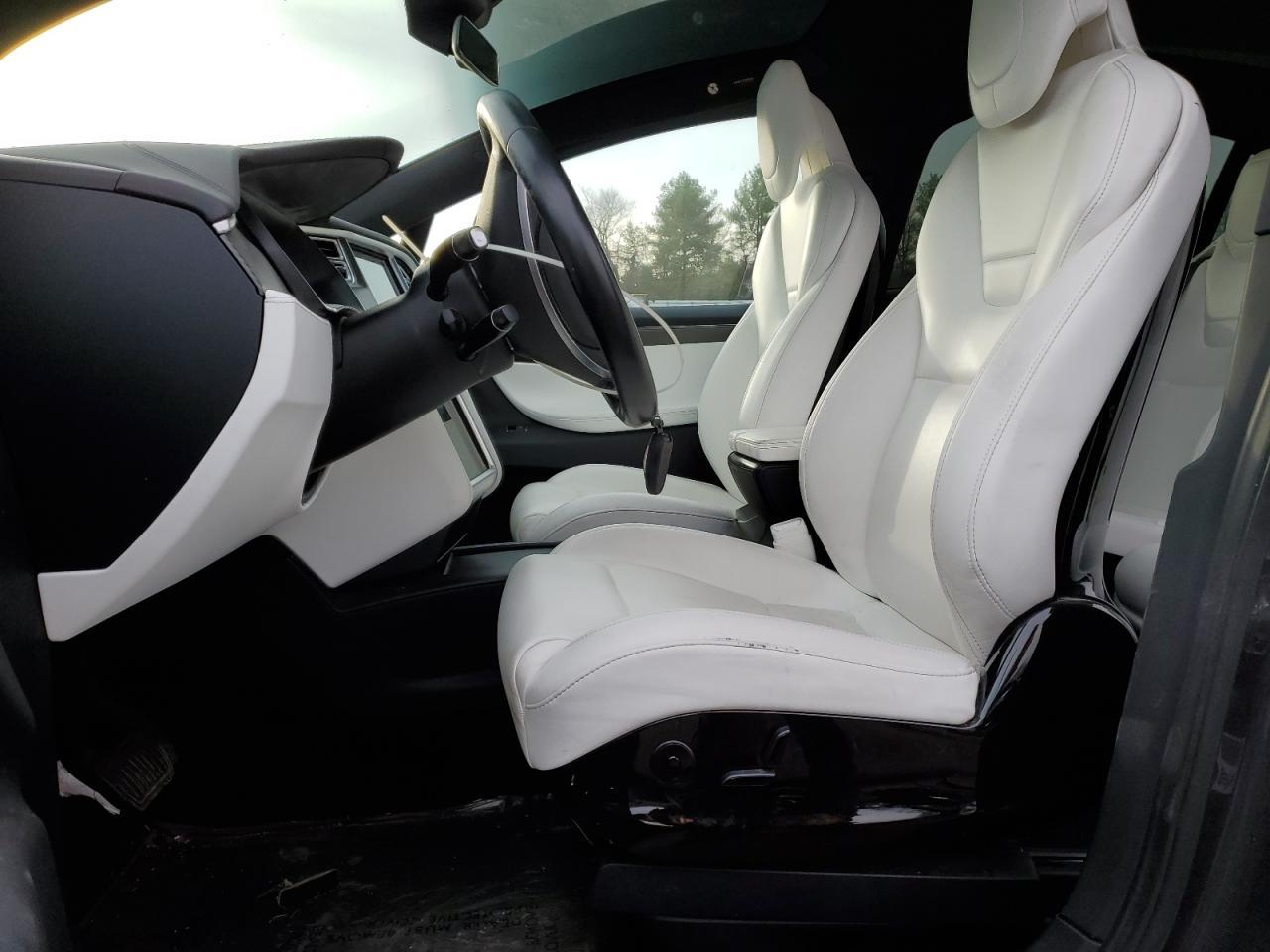 2016 TESLA MODEL X - Image 7