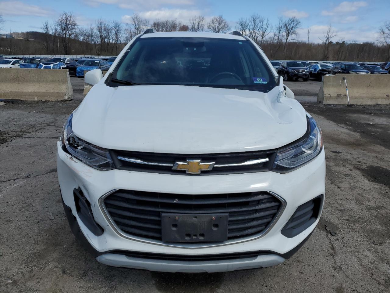 2019 CHEVROLET TRAX 1LT - Фото 5