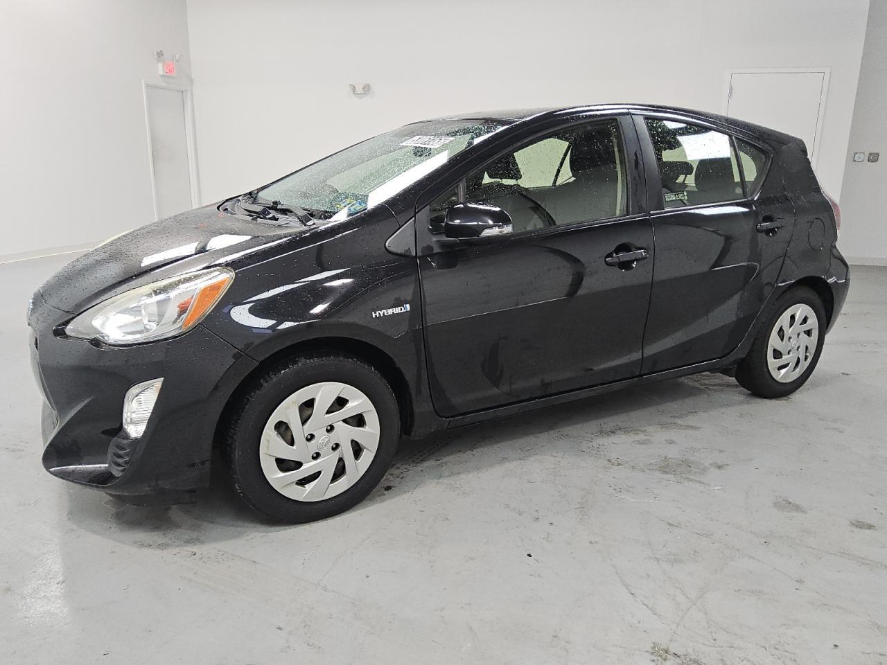 2016 TOYOTA PRIUS C