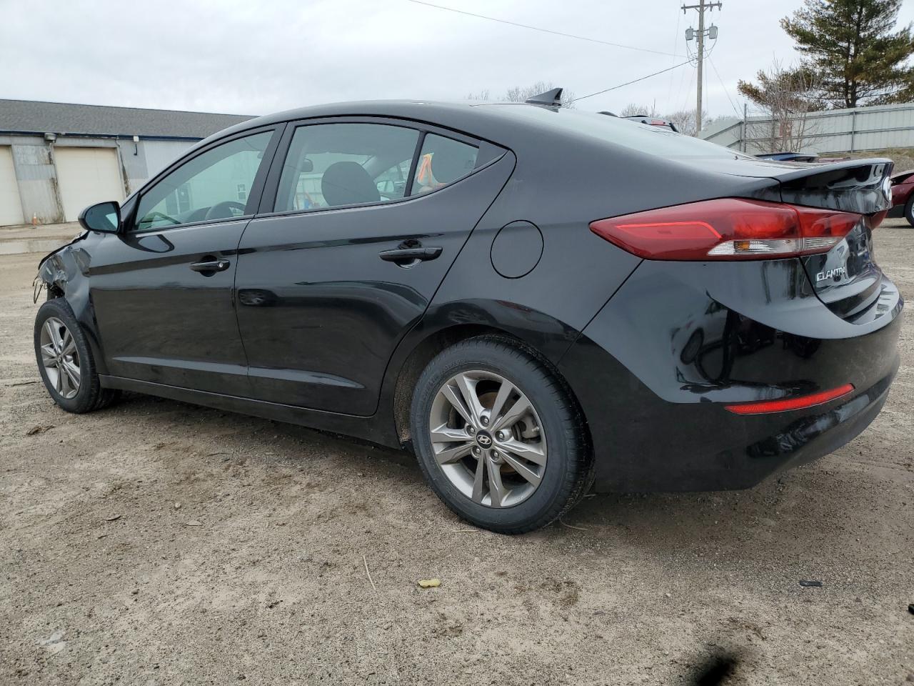 2018 HYUNDAI ELANTRA SE - Image 2