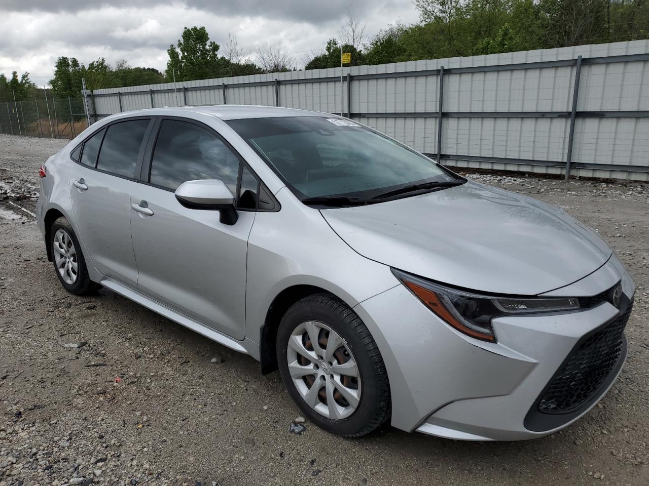 2020 TOYOTA COROLLA LE - Image 4