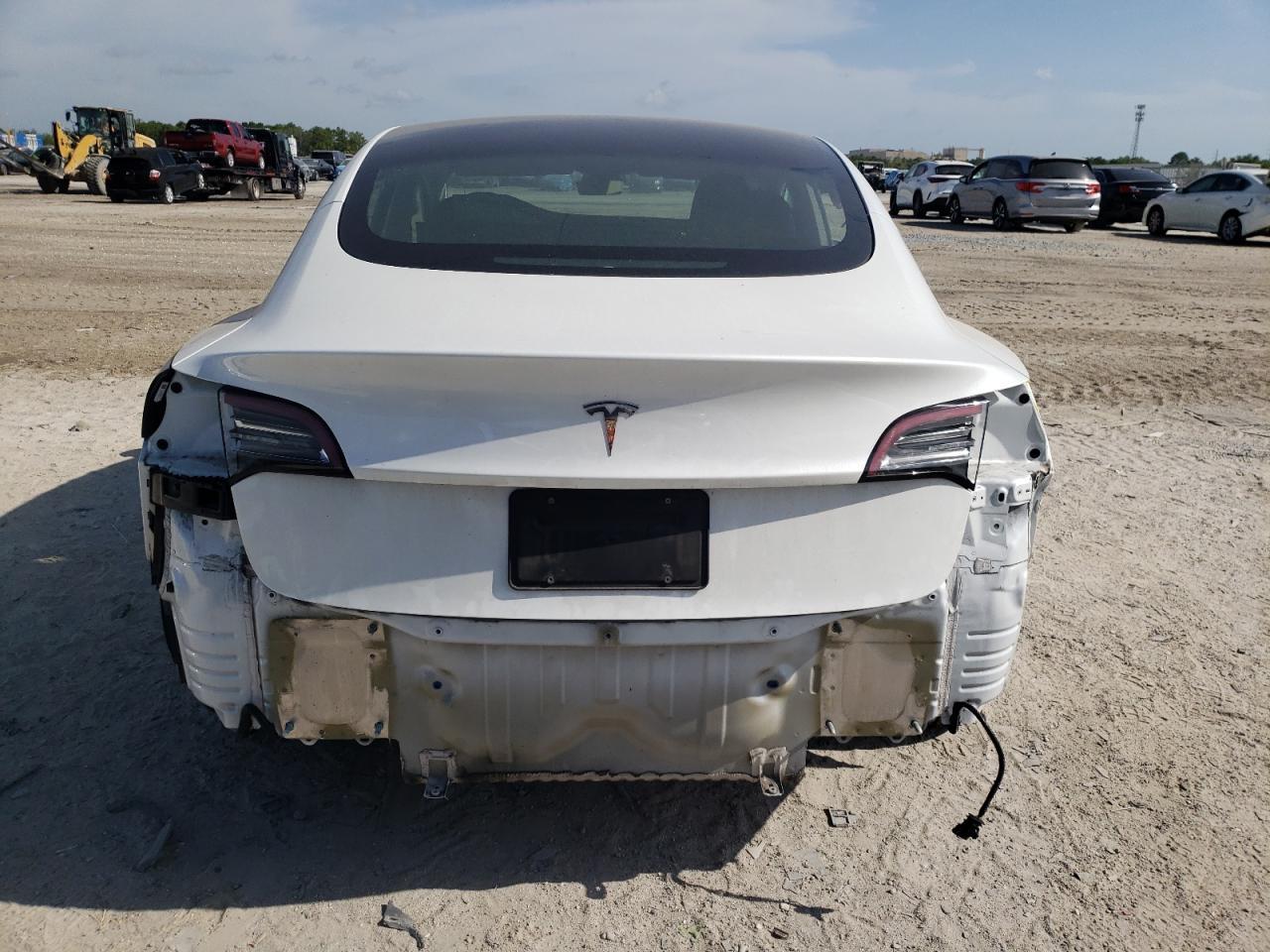 2022 TESLA MODEL 3 - Image 6