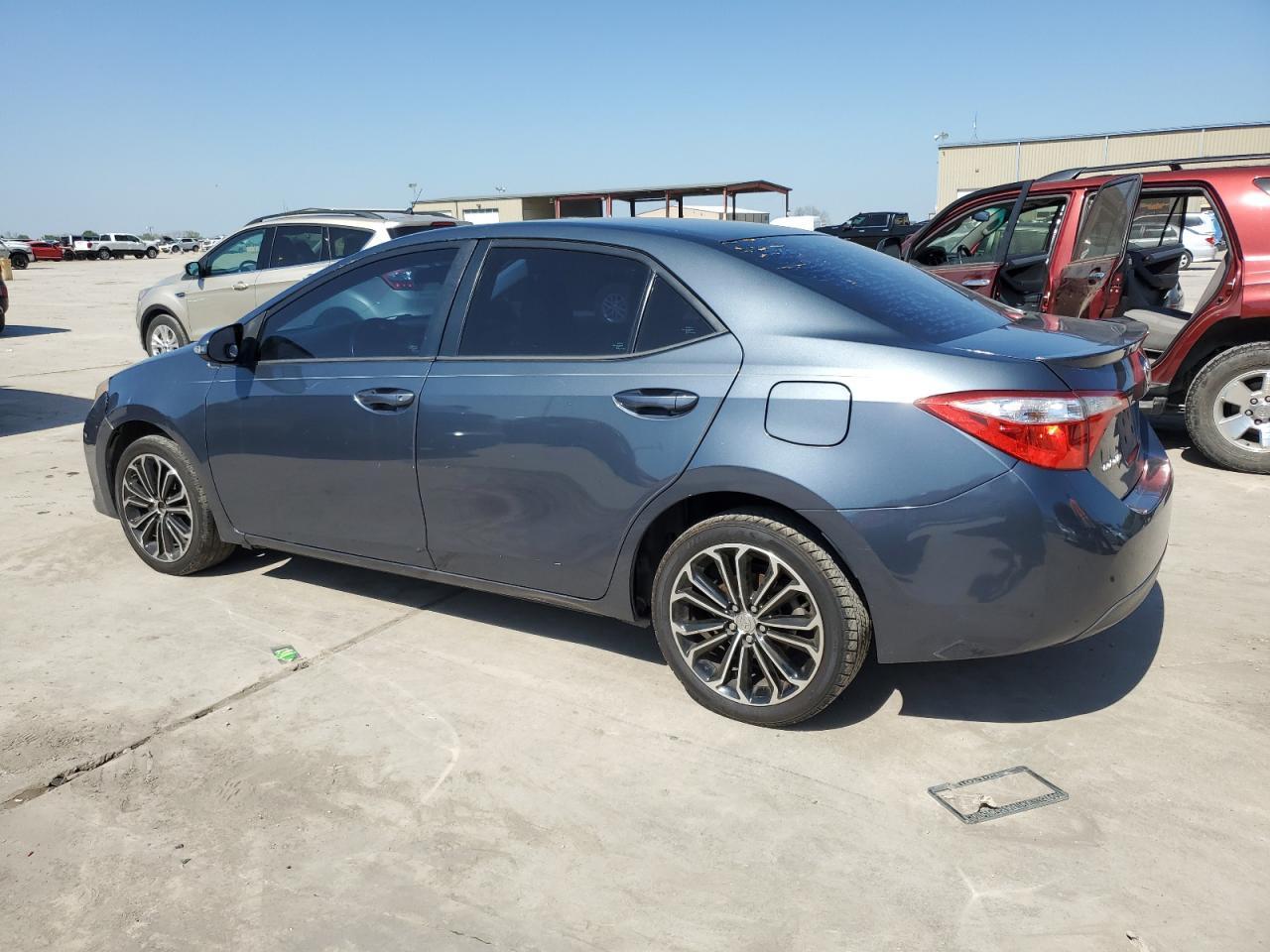 2015 TOYOTA COROLLA L - Image 2