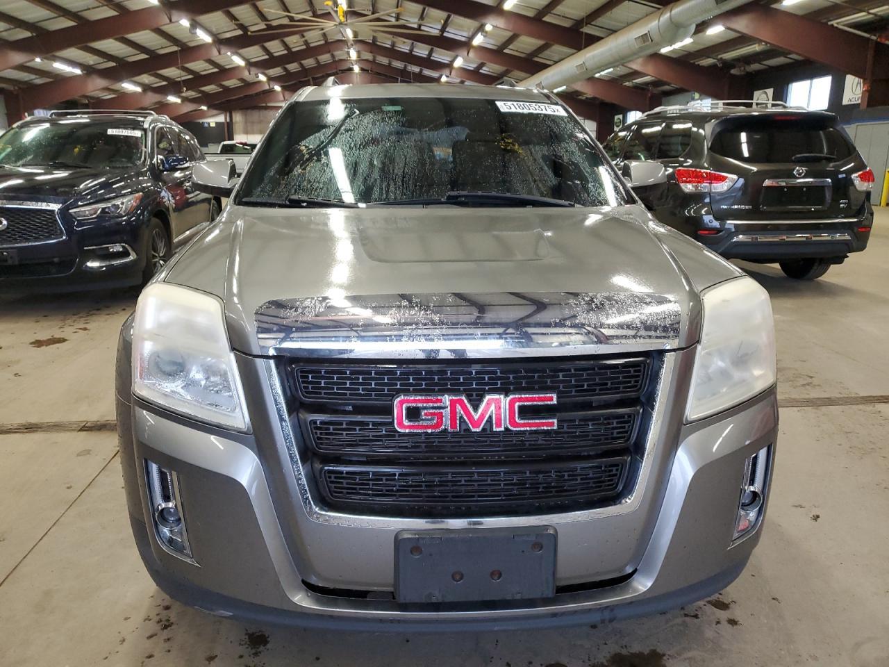 2012 GMC TERRAIN SL - Image 5