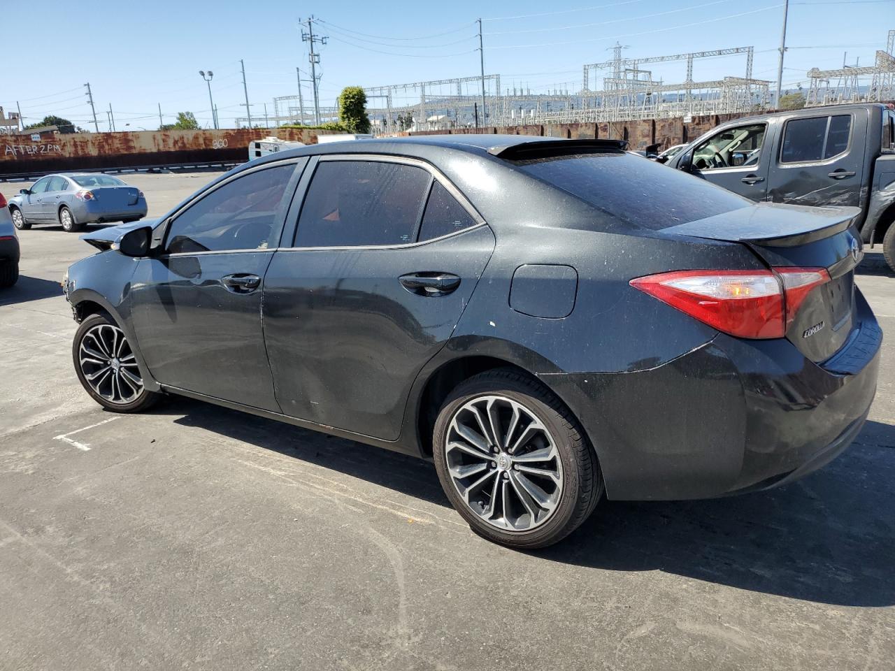 2015 TOYOTA COROLLA L - Фото 2