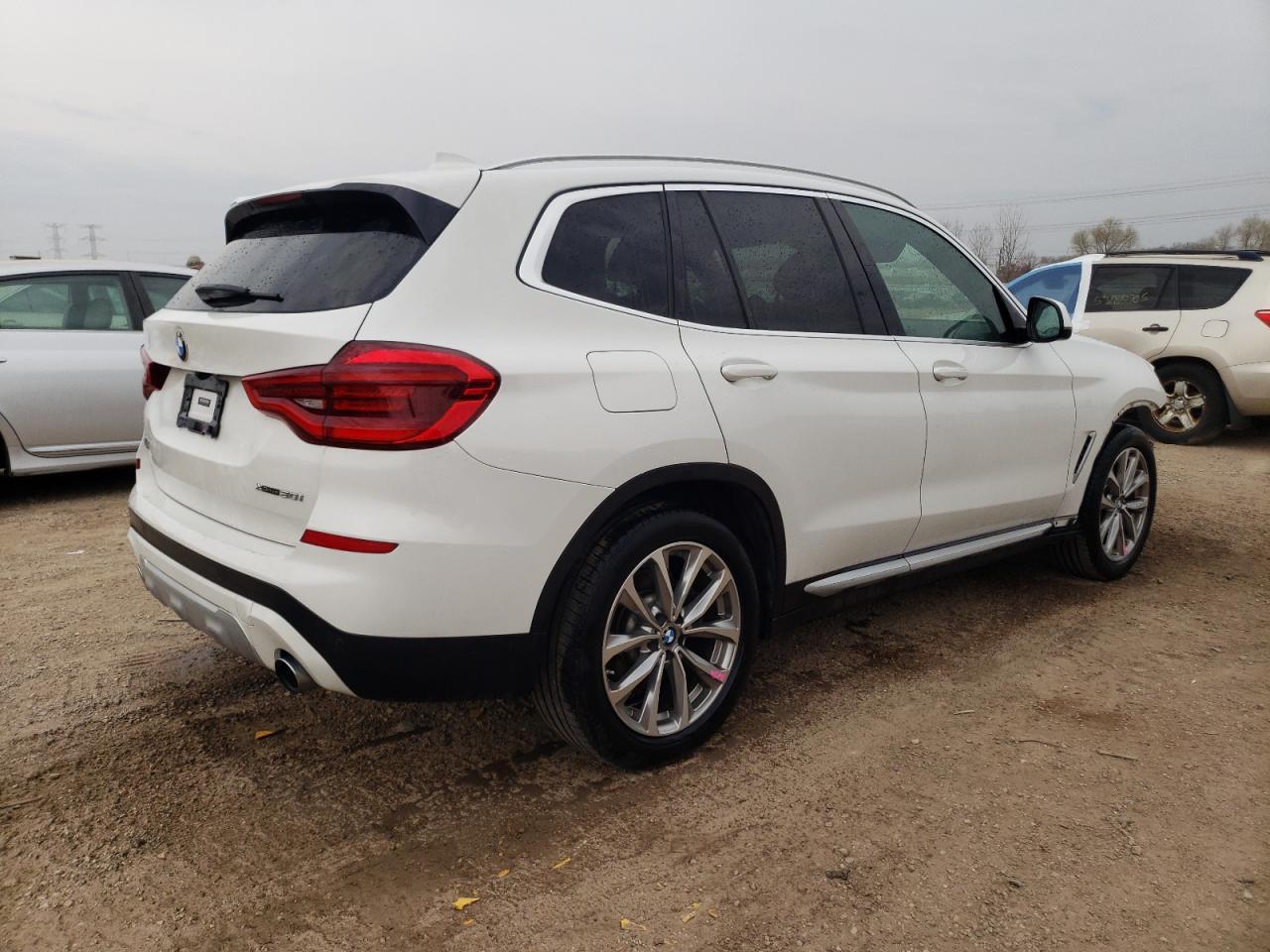 2019 BMW X3 XDRIVE3 - Image 3