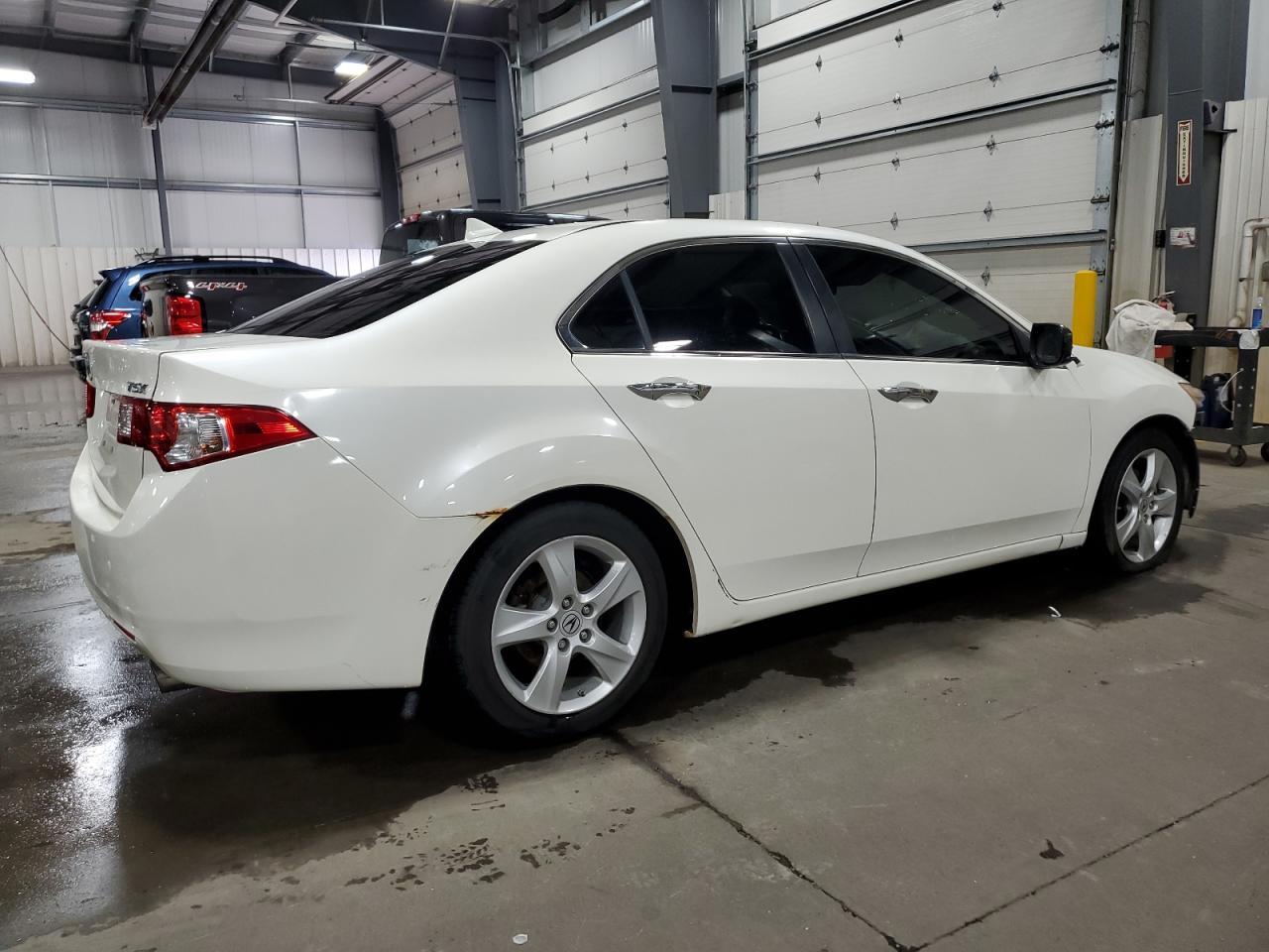 2010 ACURA TSX - Image 3