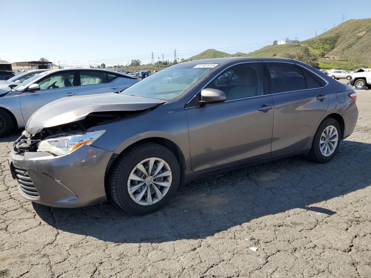 2015 TOYOTA CAMRY LE