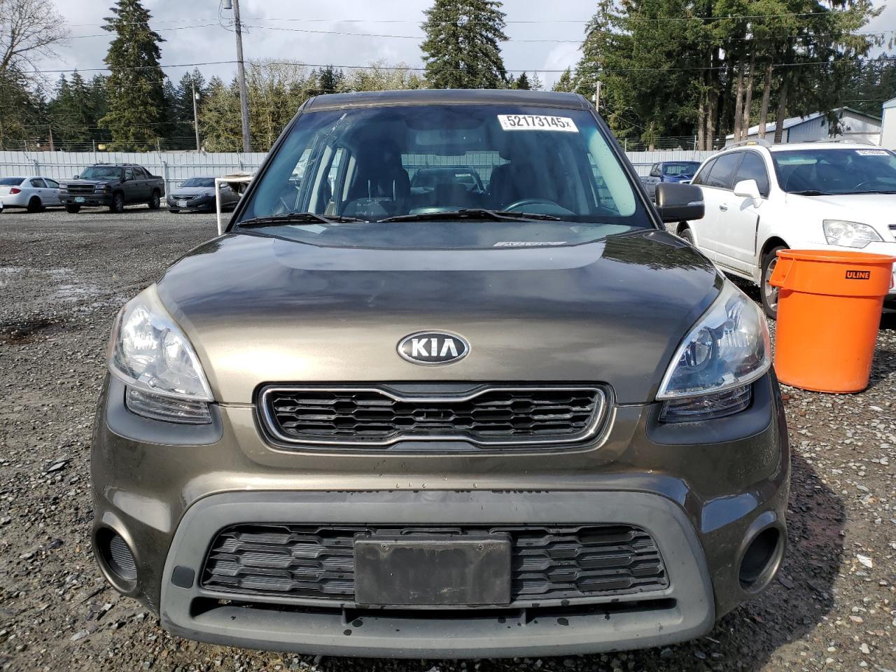 2013 KIA SOUL + - Image 5
