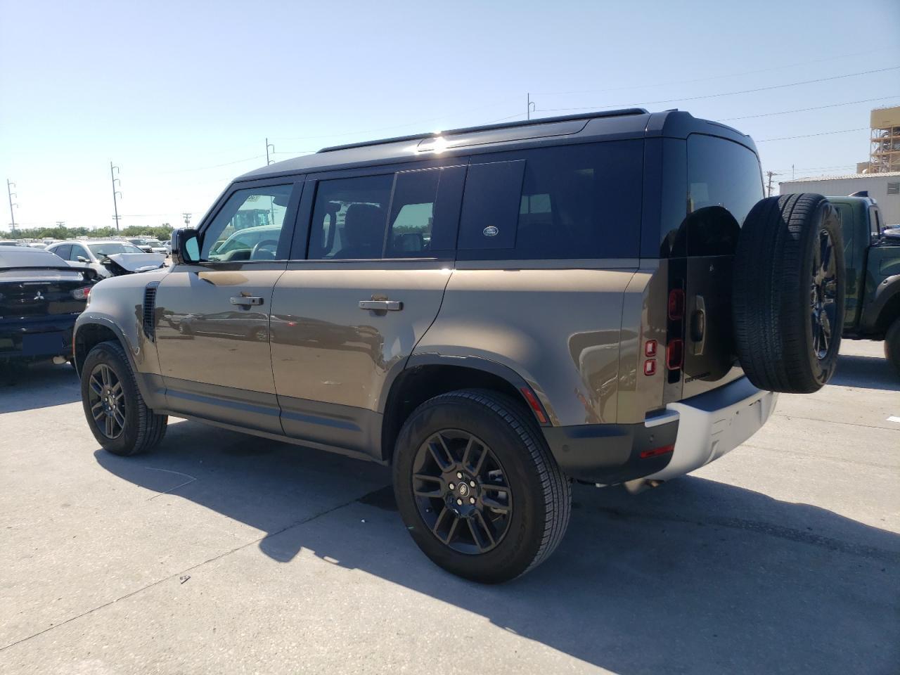 2024 LAND ROVER DEFENDER 1 - Image 2
