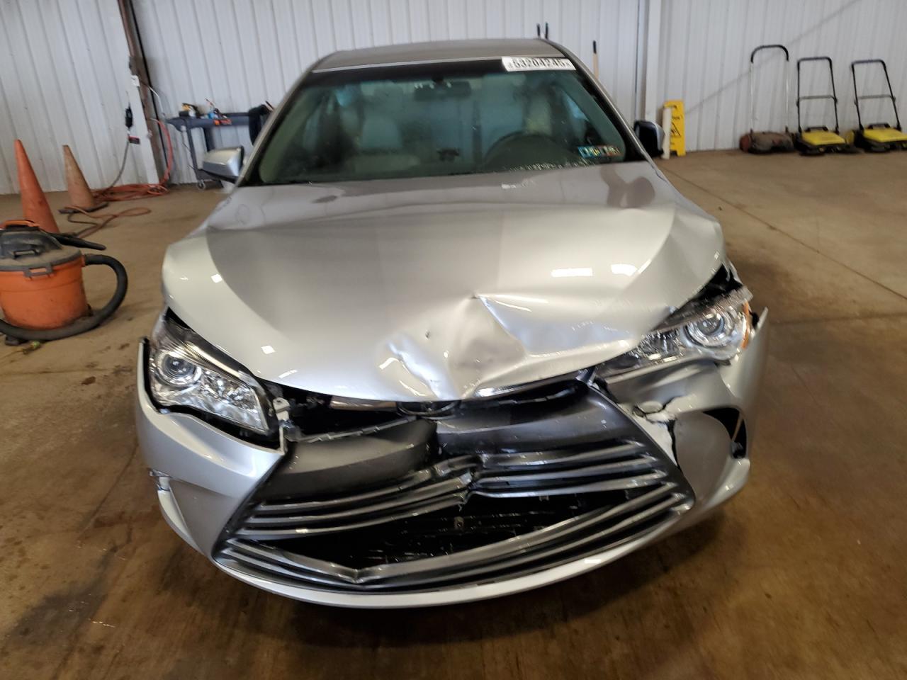 2015 TOYOTA CAMRY LE - Image 5