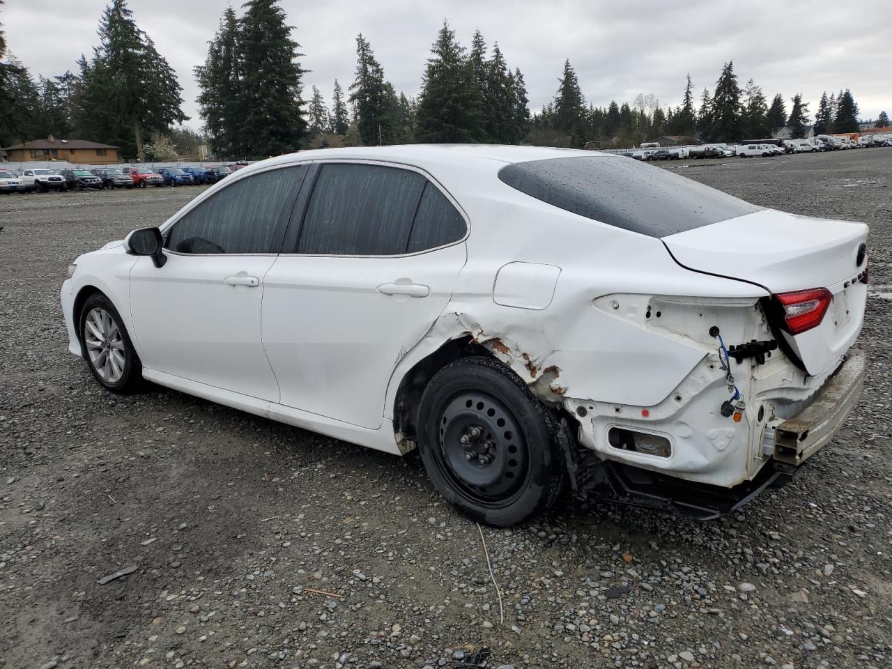 2018 TOYOTA CAMRY L - Image 2