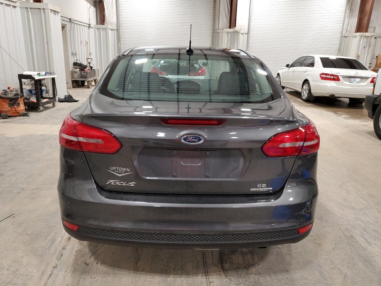 2016 FORD FOCUS SE - Image 6