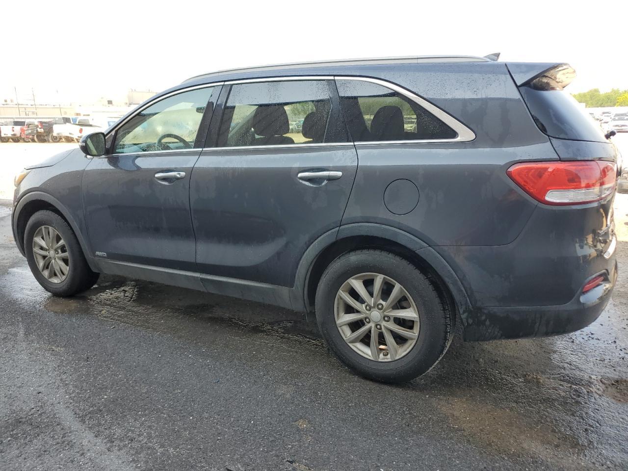 2016 KIA SORENTO LX - Image 2