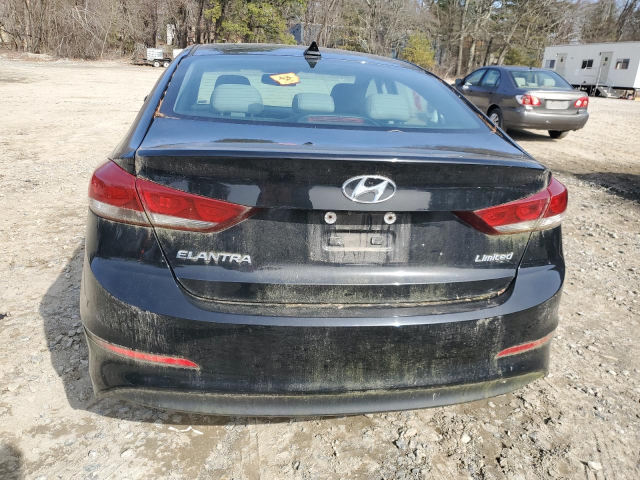 2017 HYUNDAI ELANTRA SE - Image 6