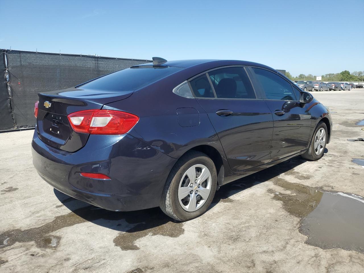 2016 CHEVROLET CRUZE LS - Image 3