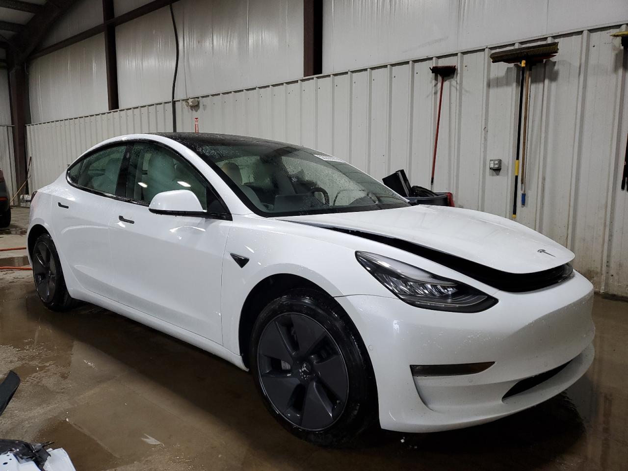 2021 TESLA MODEL 3 - Image 4