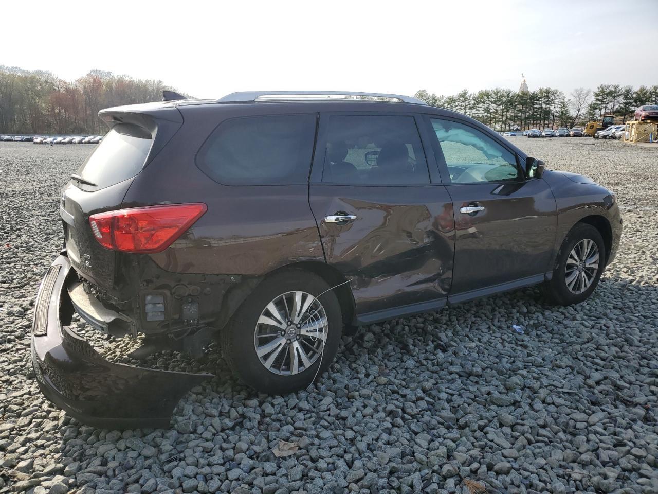 2019 NISSAN PATHFINDER - Image 3