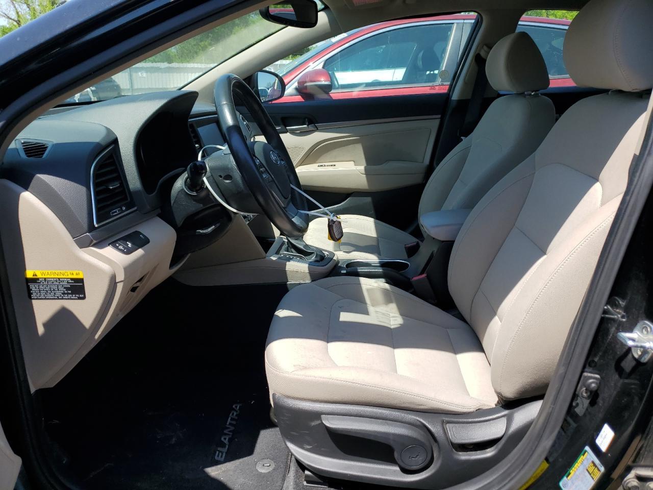 2018 HYUNDAI ELANTRA SE - Фото 7