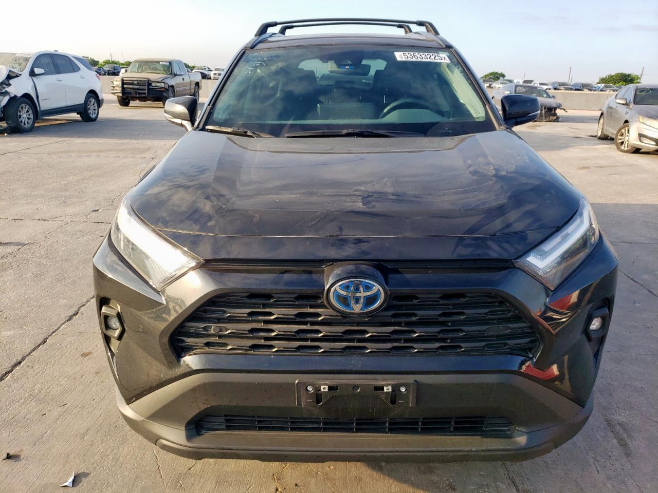 2024 TOYOTA RAV4 XLE P - Фото 5