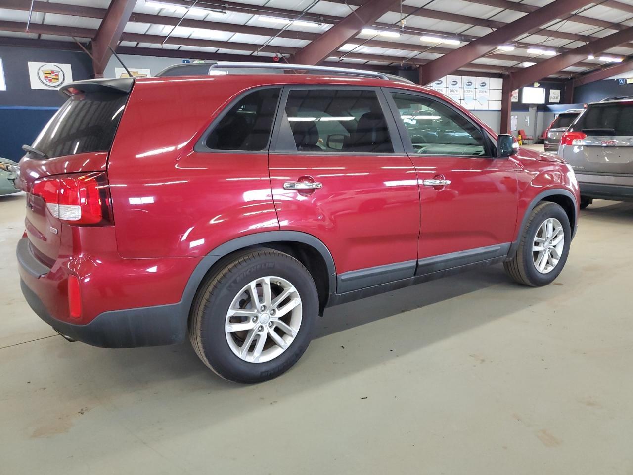 2014 KIA SORENTO LX - Image 3