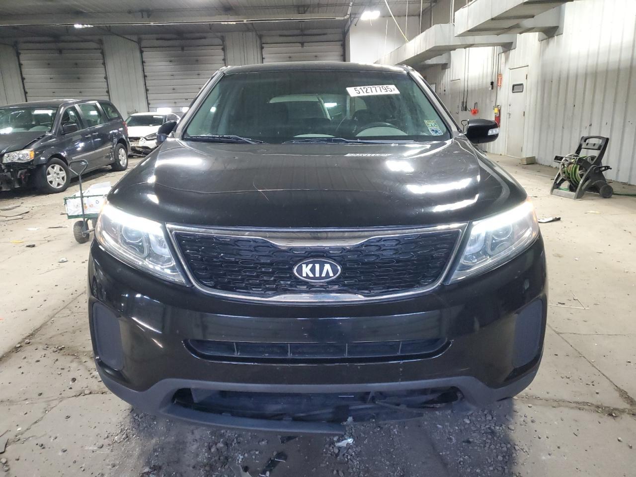 2015 KIA SORENTO LX - Image 5