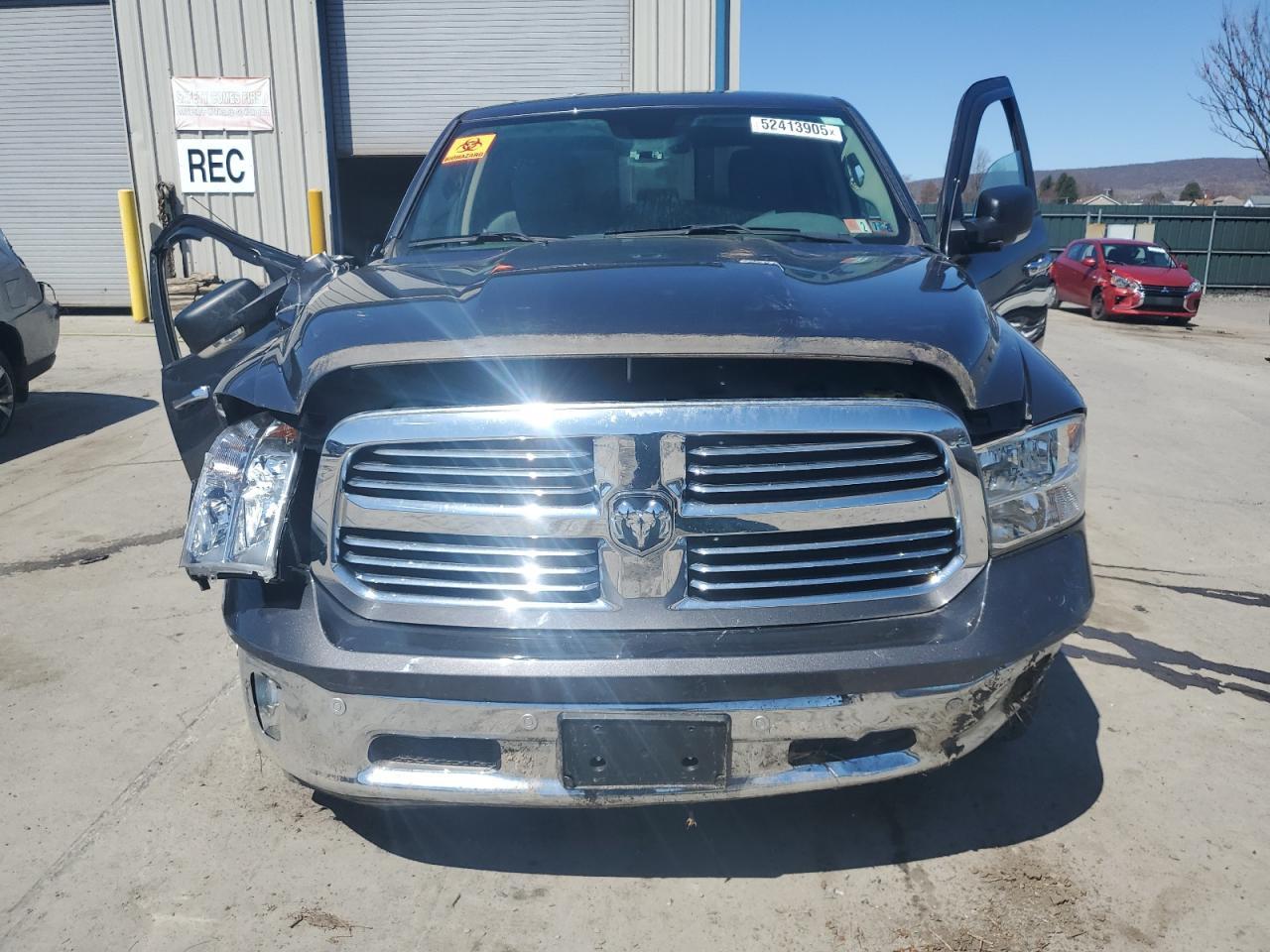 2017 RAM 1500 SLT - Фото 5