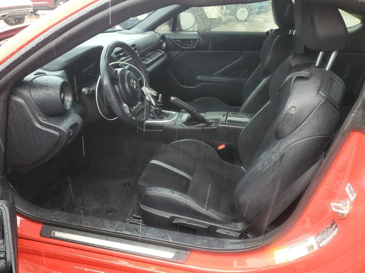 2023 TOYOTA GR 86 PREM - Image 7